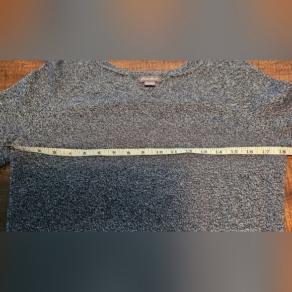 Eddie Bauer Women's Long Sleeve V-Neck Tight Knit Sweater Blue White Size Small - Picture 12 of 13